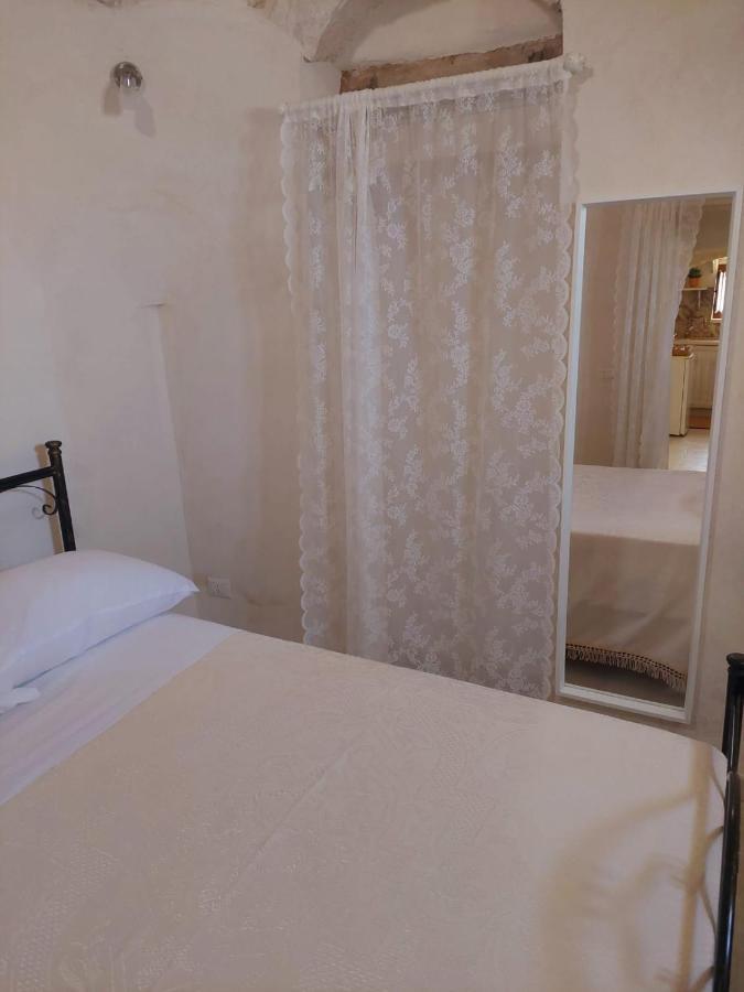 I Trulli Di Nonna Maria Villa อัลเบโรเบลโล ภายนอก รูปภาพ