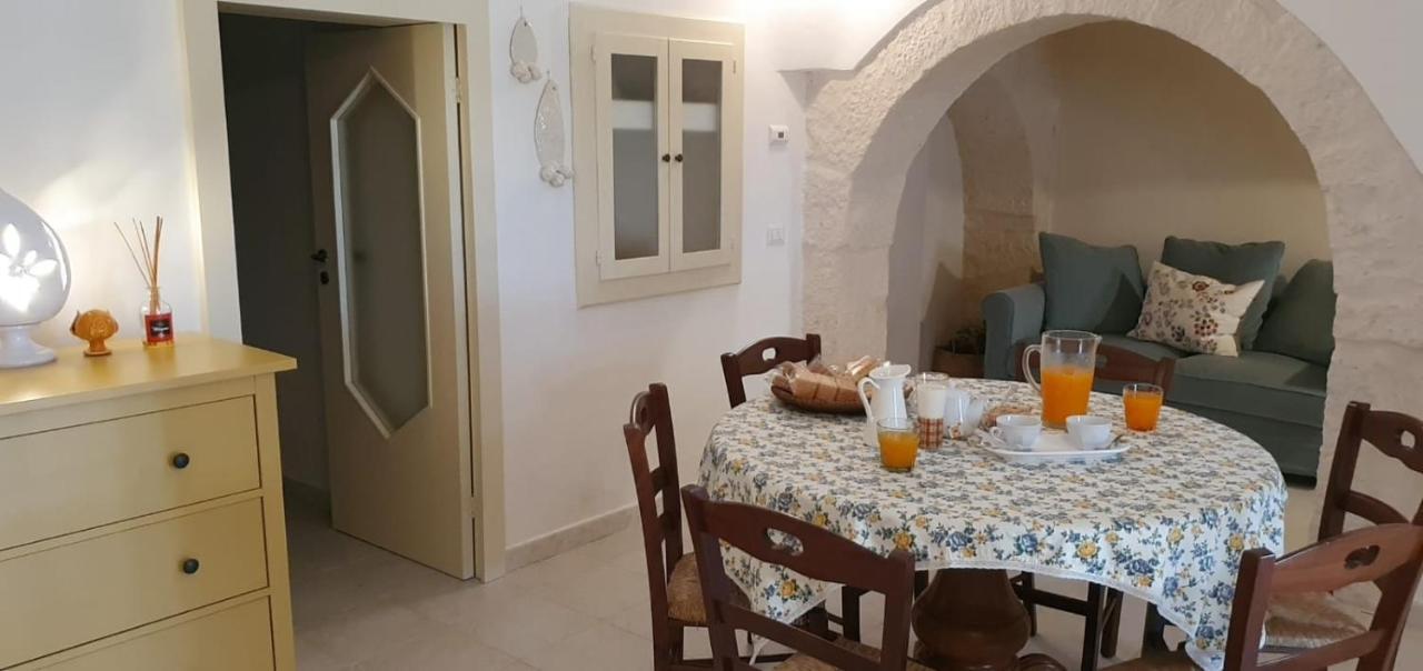 I Trulli Di Nonna Maria Villa อัลเบโรเบลโล ภายนอก รูปภาพ