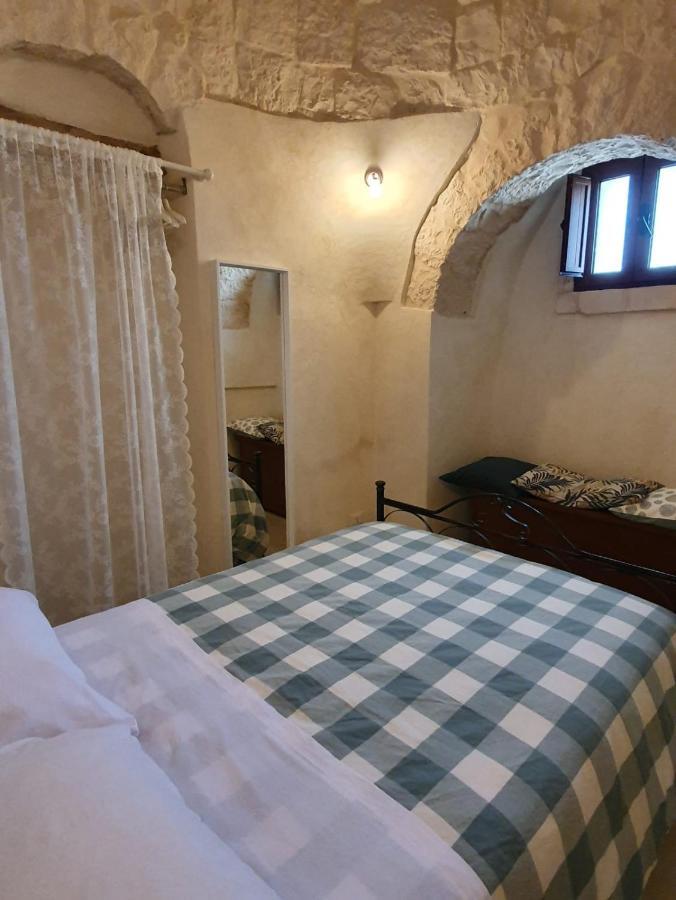 I Trulli Di Nonna Maria Villa อัลเบโรเบลโล ภายนอก รูปภาพ
